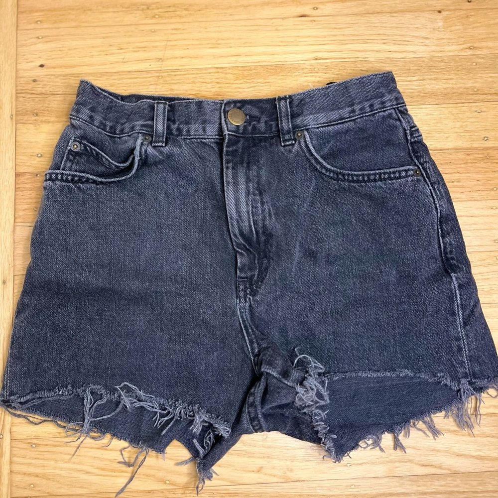 & Other Stories Jean Shorts in Washed Black - Size 25